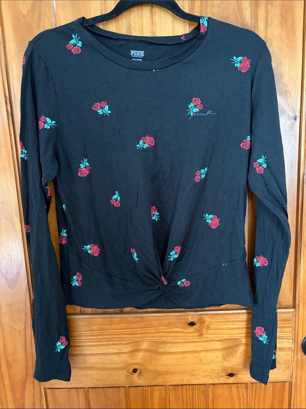 PINK Victoria Secret Girlfriend Twist Front Long Sleeve Rose Print Top Large Y2K